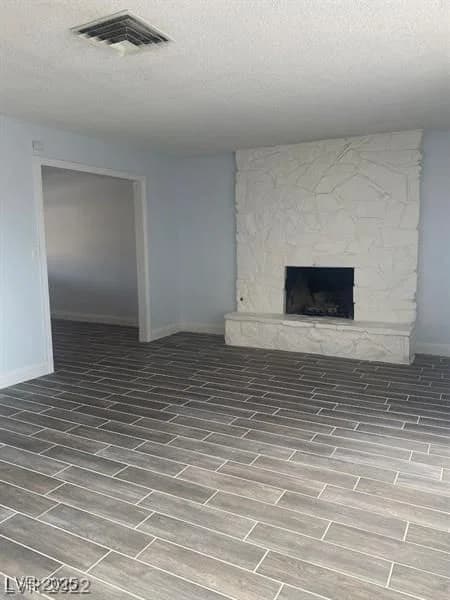 4300 Don Quixote Street photo 5