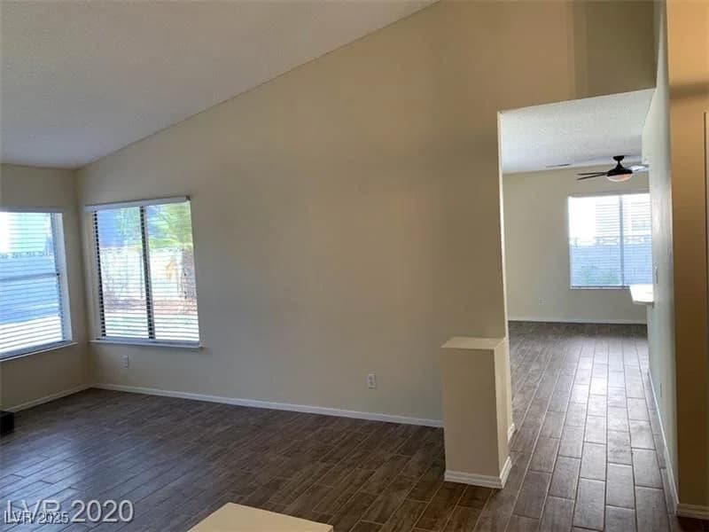 6632 Coastal Breeze Court photo 5