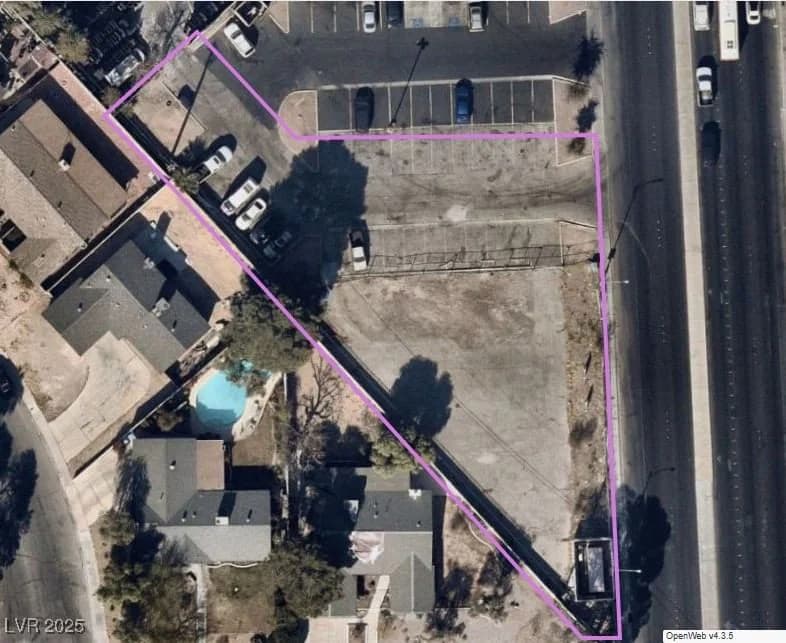 4241 Nellis Boulevard photo 3