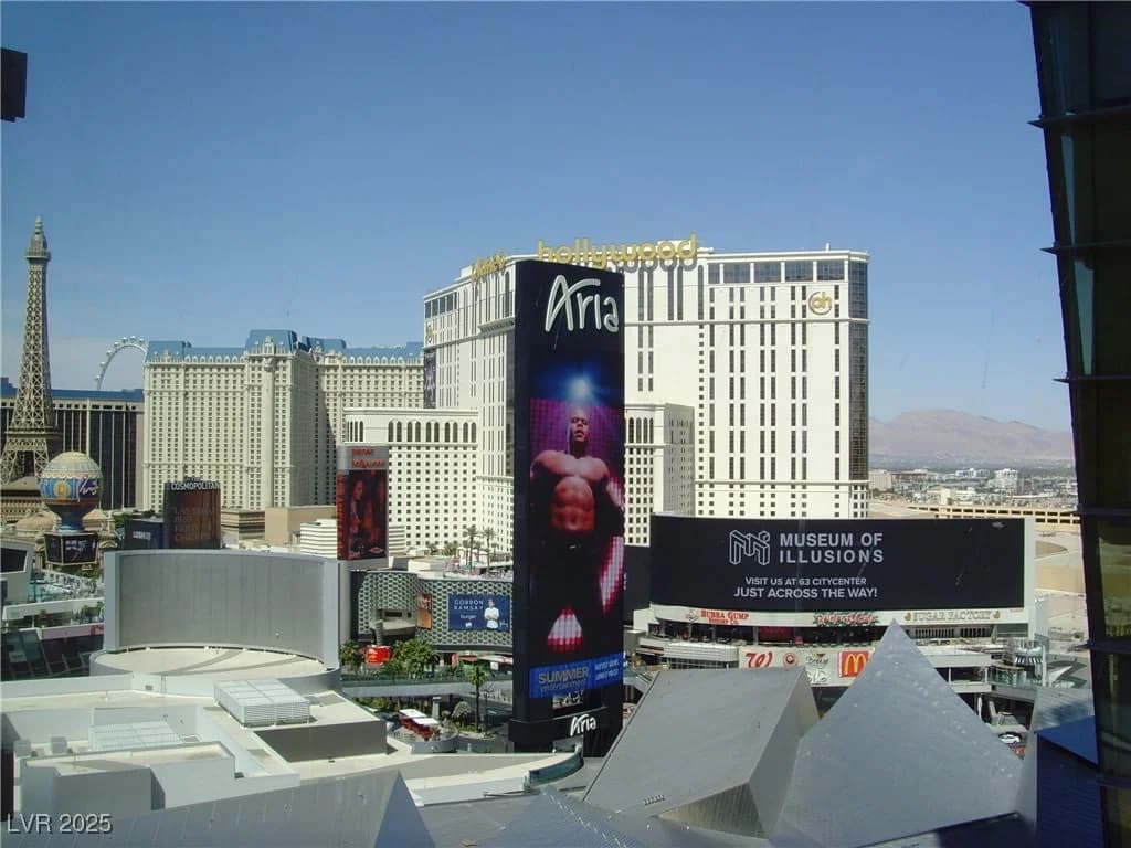 3726 Las Vegas Boulevard photo 2