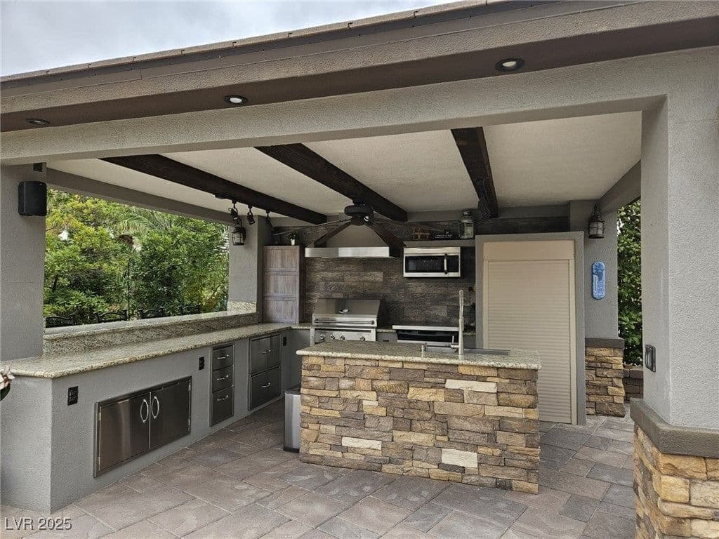 8175 Arville Street photo 3