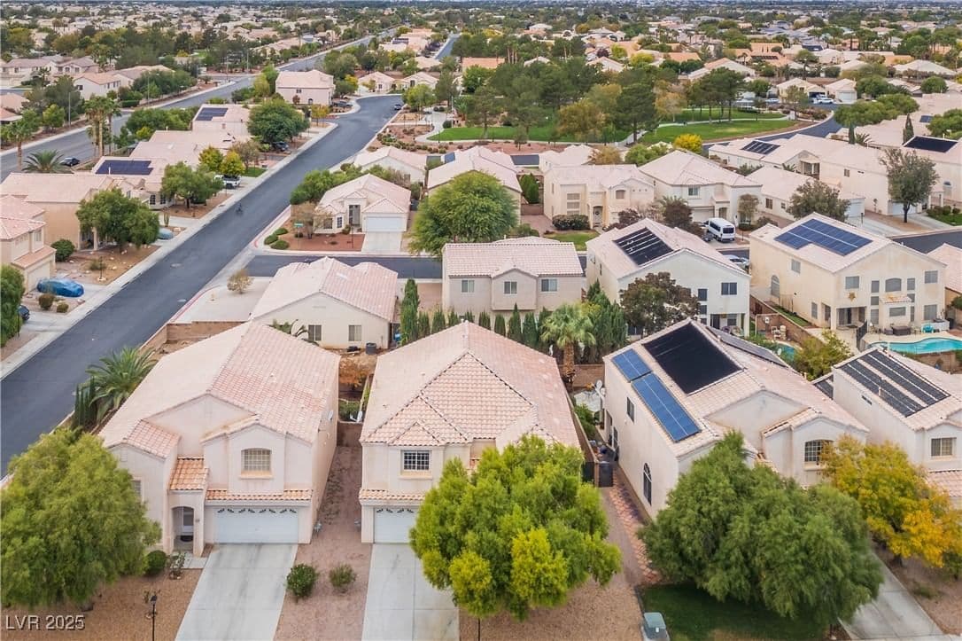 7633 Rainbow Cove Drive photo 3