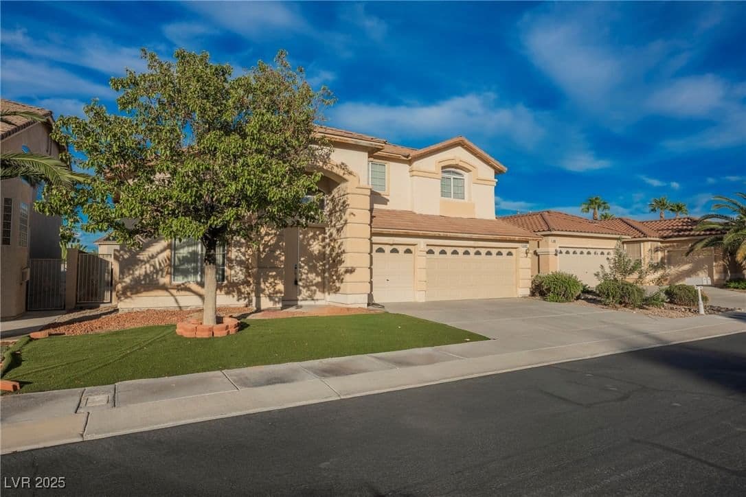 442 Dynacraft Street photo 5