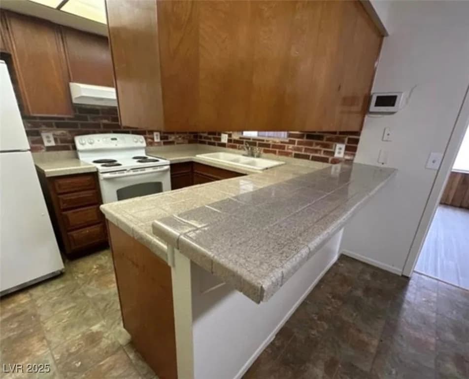 309 Rossmoyne Avenue photo 5