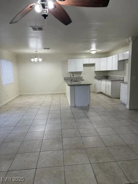 3923 Via Lucia Drive photo 3