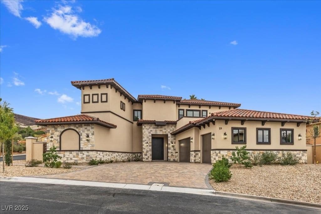 19 Rue Grimaldi Way photo 3