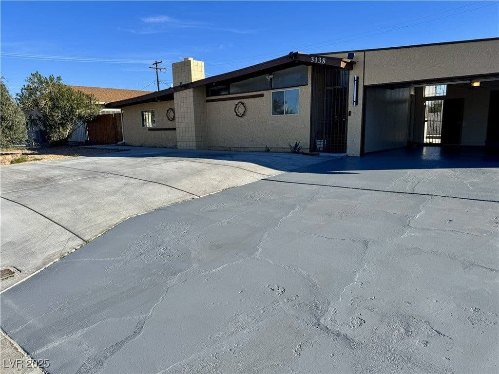 3138 Gaucho Drive photo 4