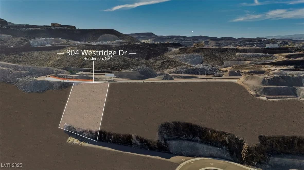 304 Westridge Drive photo 2