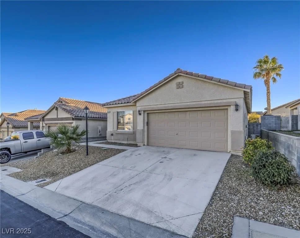 10517 Morning Drop Avenue photo 2