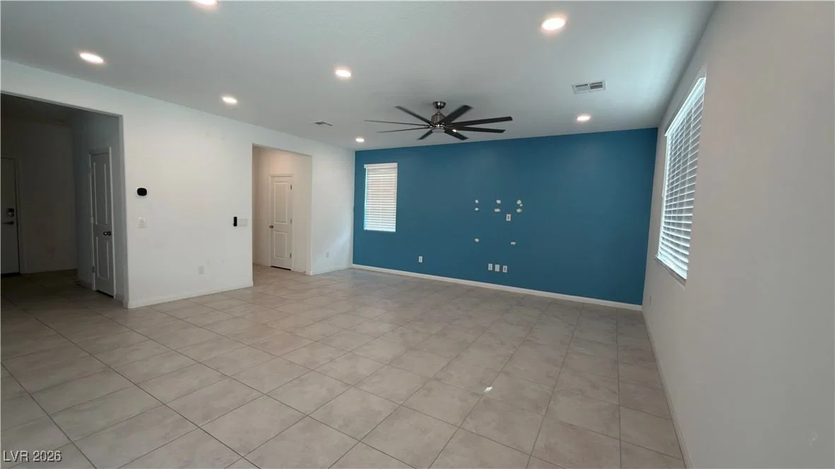 6951 Feather Hill Street photo 2