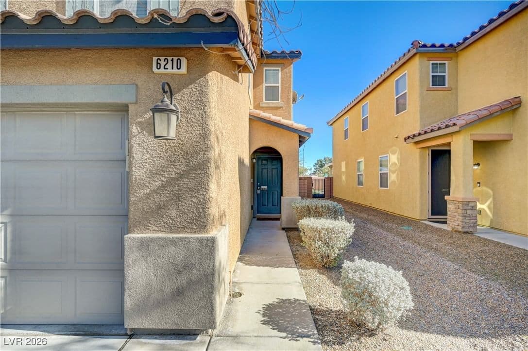 6210 Escapa Court photo 3