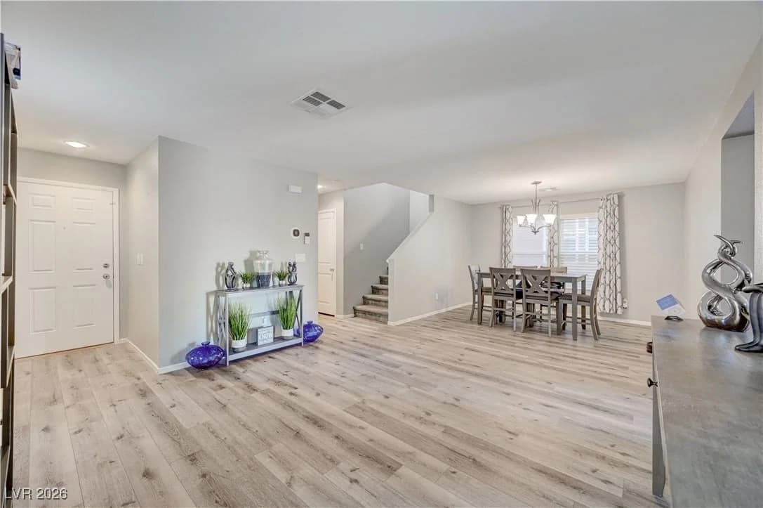 6210 Escapa Court photo 4