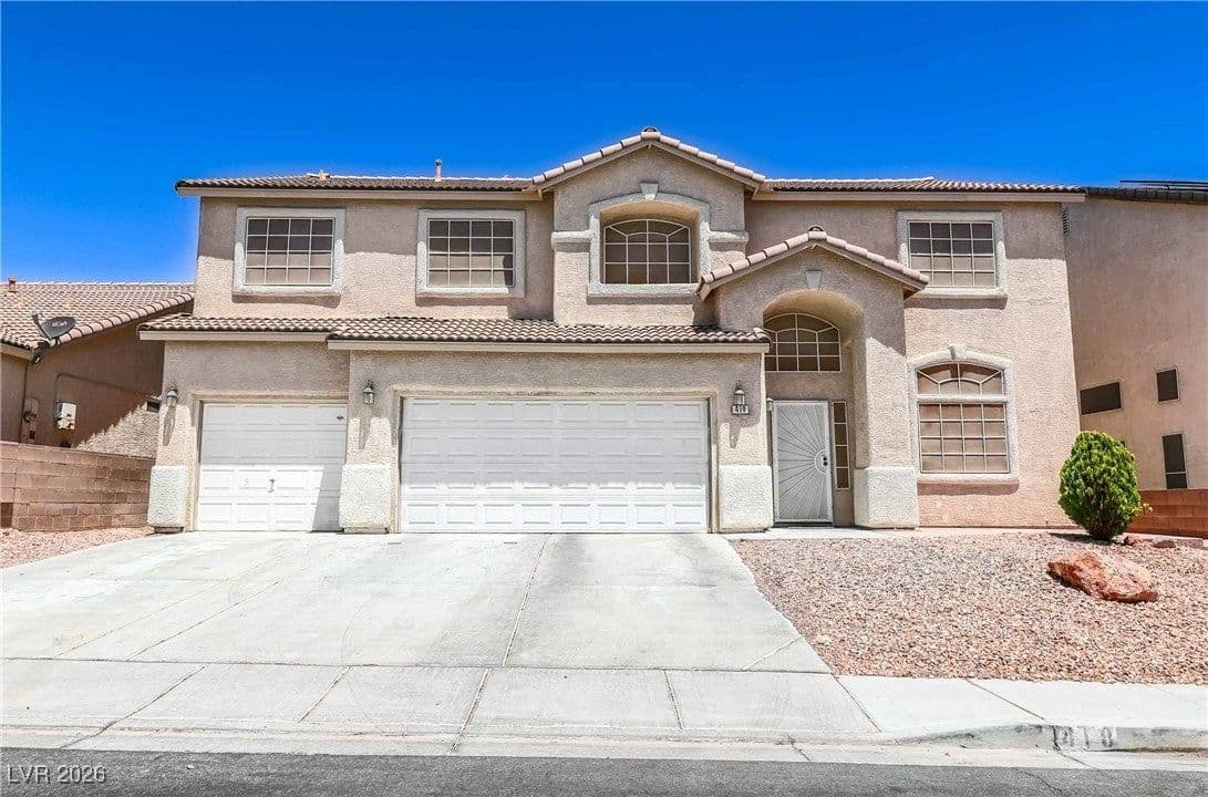 418 Finch Ridge Avenue photo 2