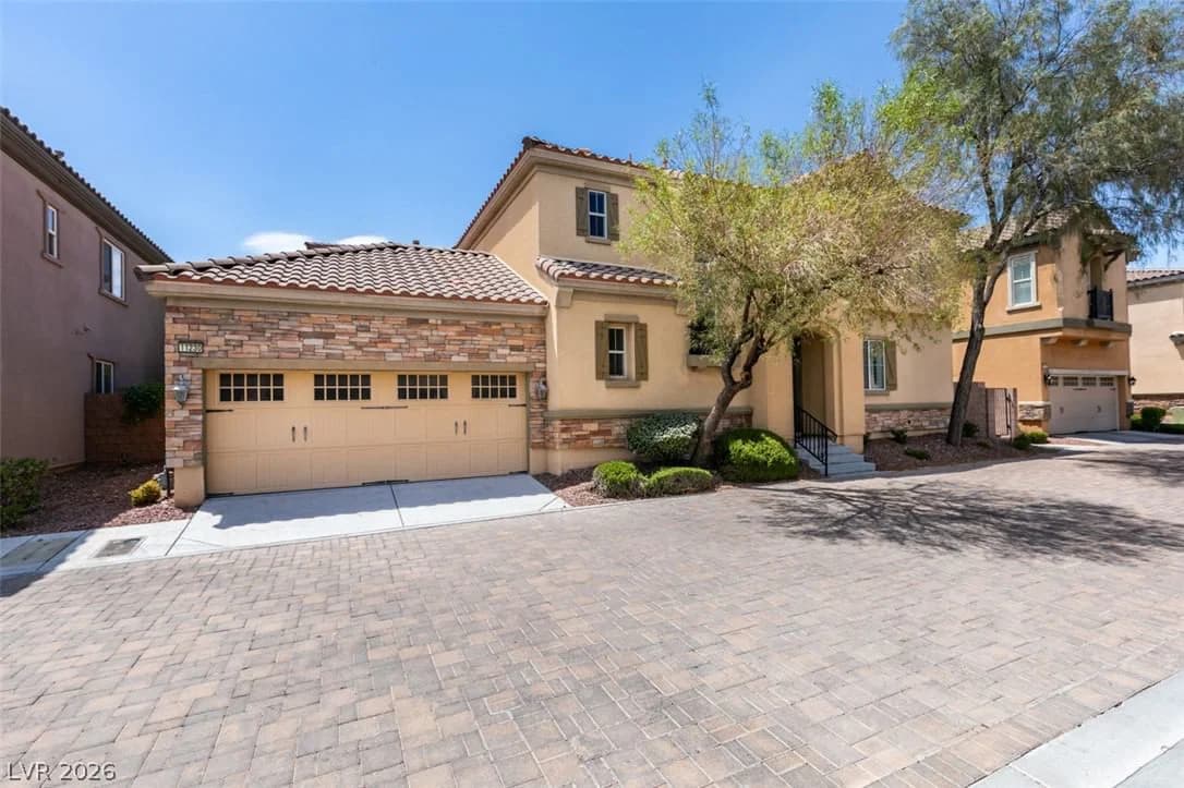 11230 Corsica Mist Avenue photo 3