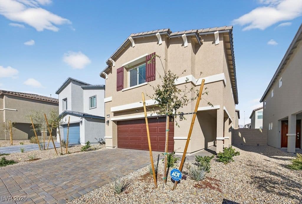 798 Calm Crystal Court photo 4