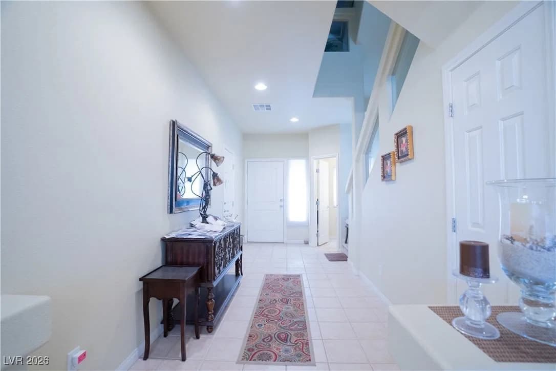 5978 Belvedere Canyon Avenue photo 3