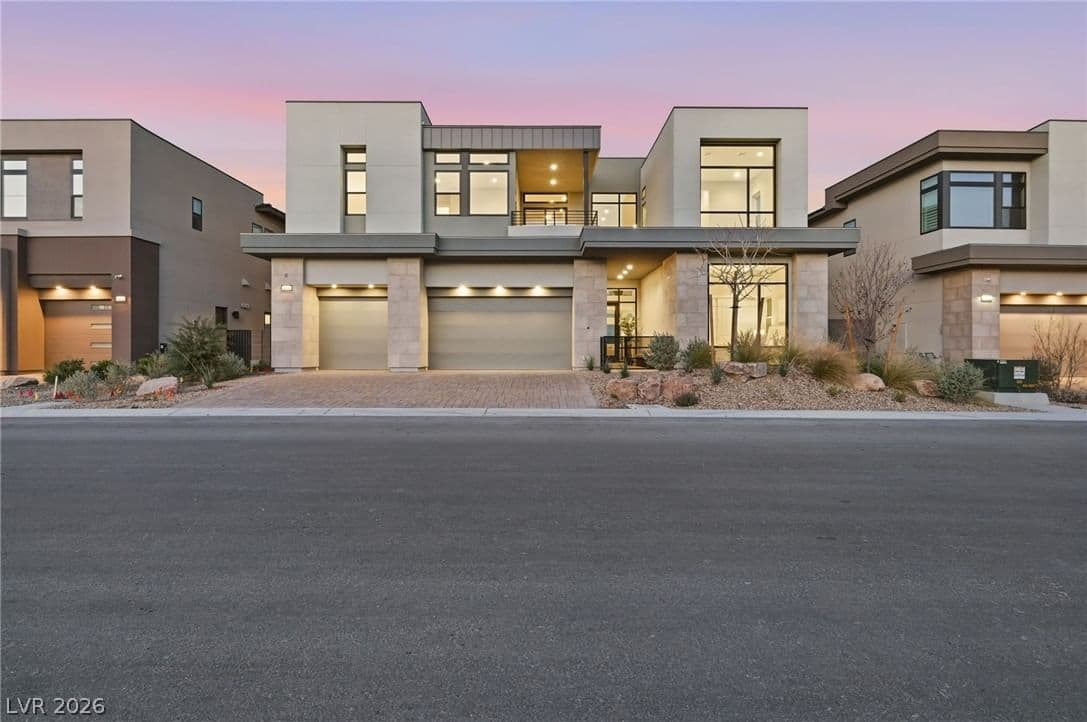 4840 Blushing Hills Street photo 2