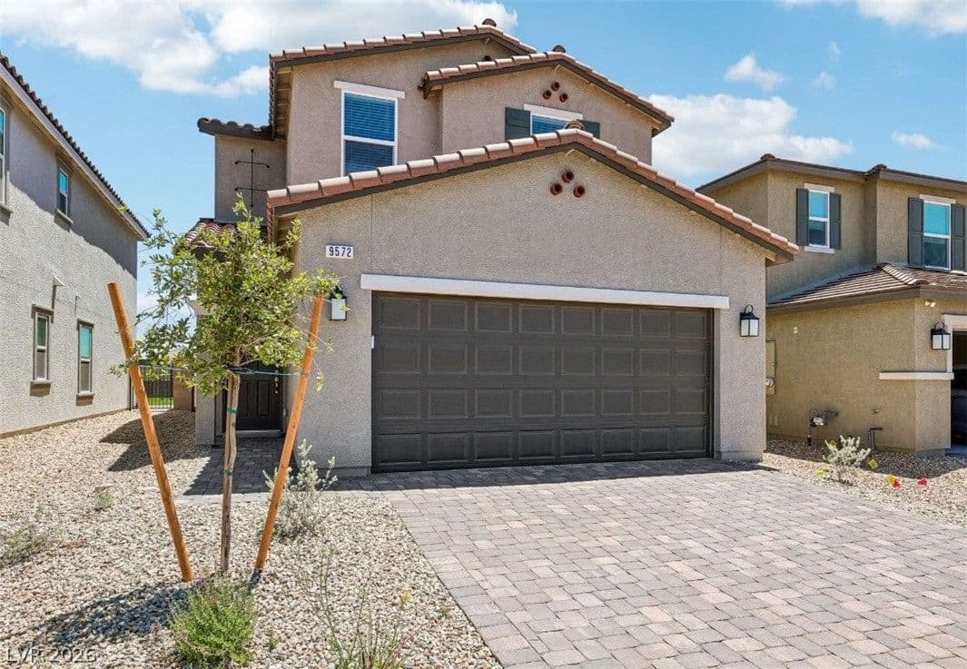 9572 Fiddleneck Court photo 2