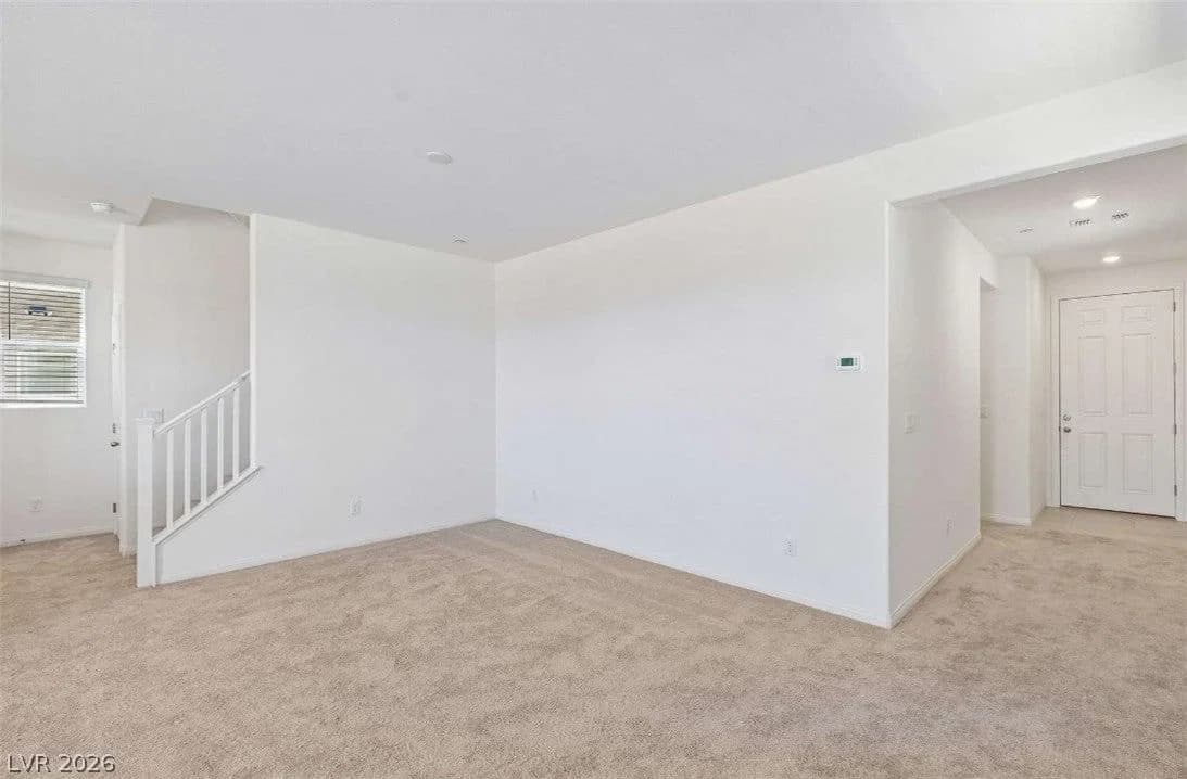 9572 Fiddleneck Court photo 3