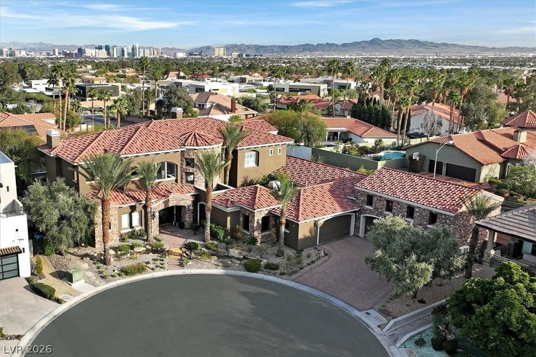 2990 Bella Kathryn Circle photo 2