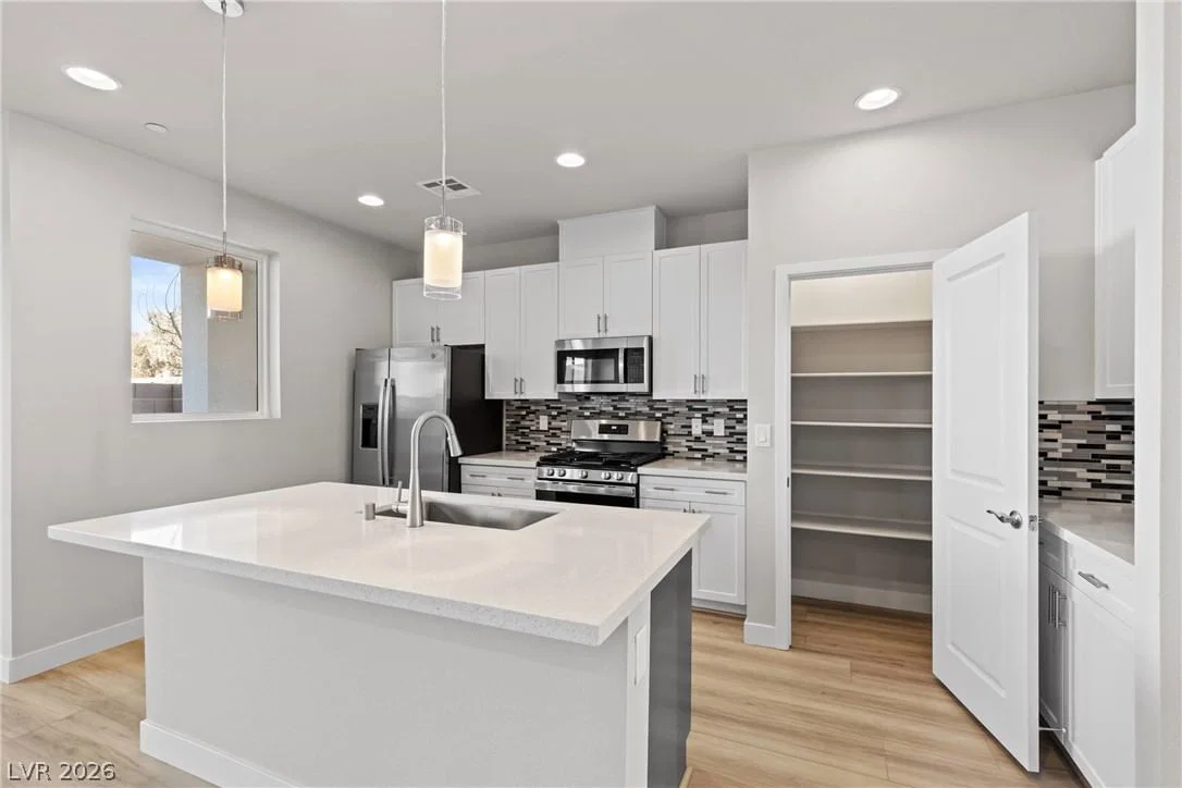 8629 Ensworth Street photo 5