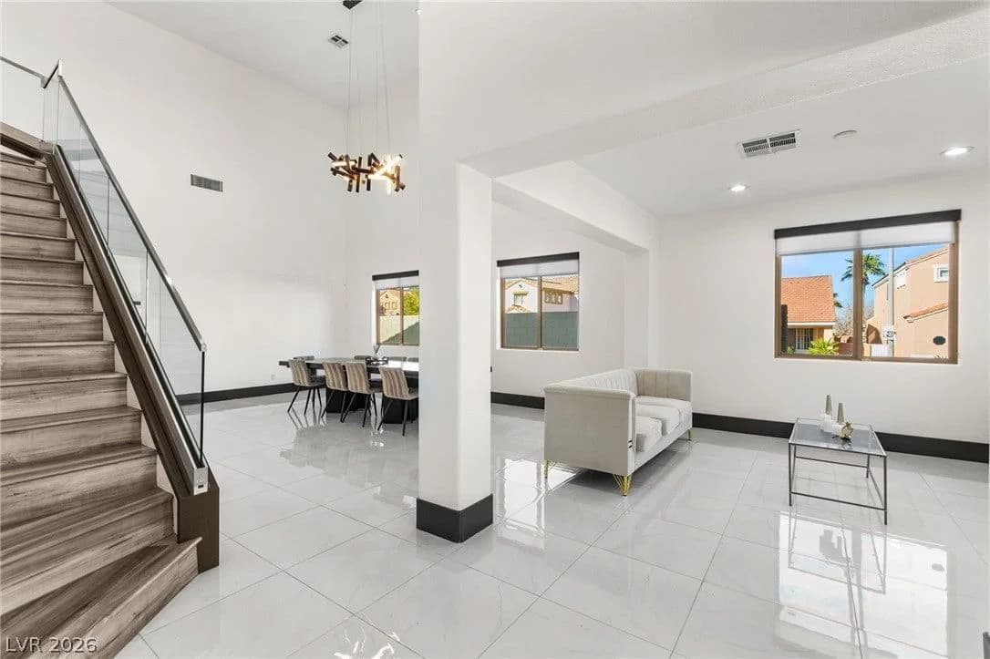 521 Kanani Court photo 4
