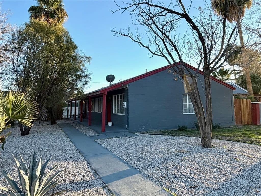 1622 Thelma Lane