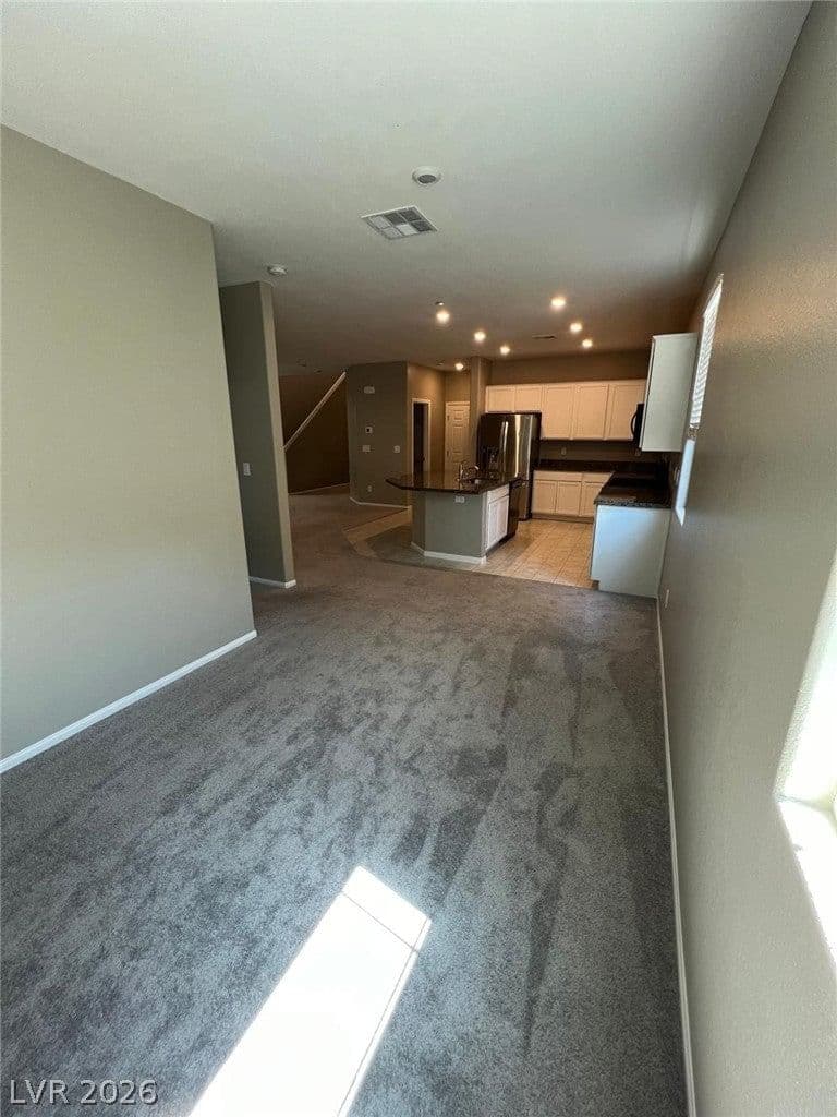 6071 Castle Gardens Avenue photo 5