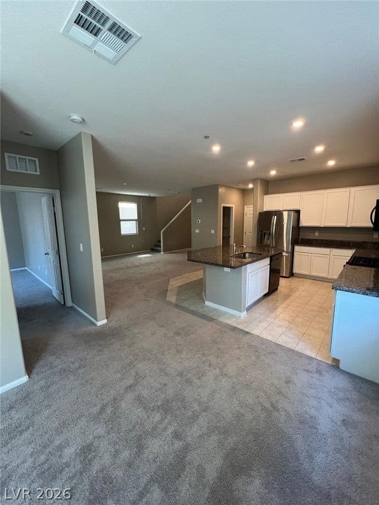 6071 Castle Gardens Avenue photo 4