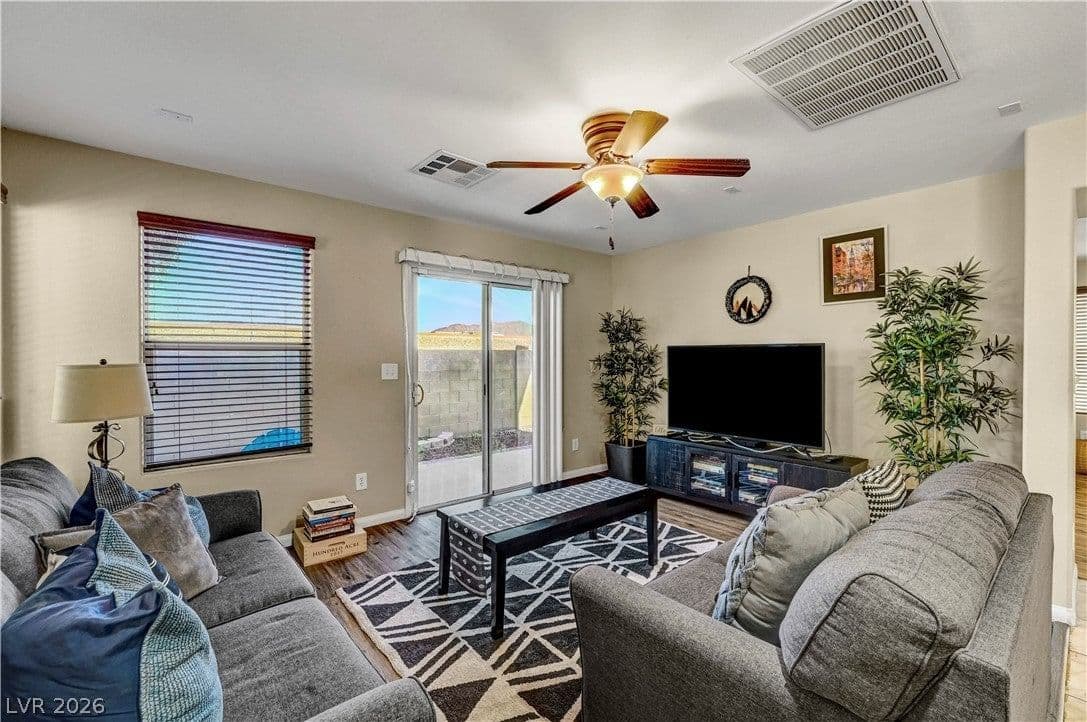 8944 Ryan Creek Avenue photo 5
