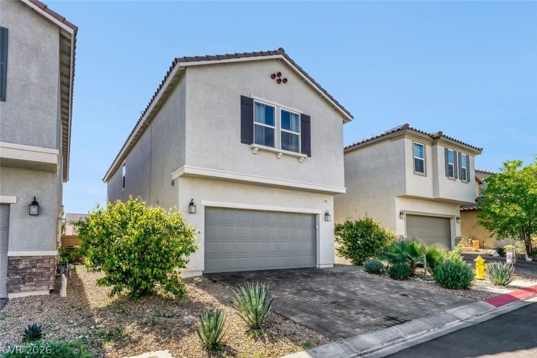 8467 Vulturo Avenue photo 2