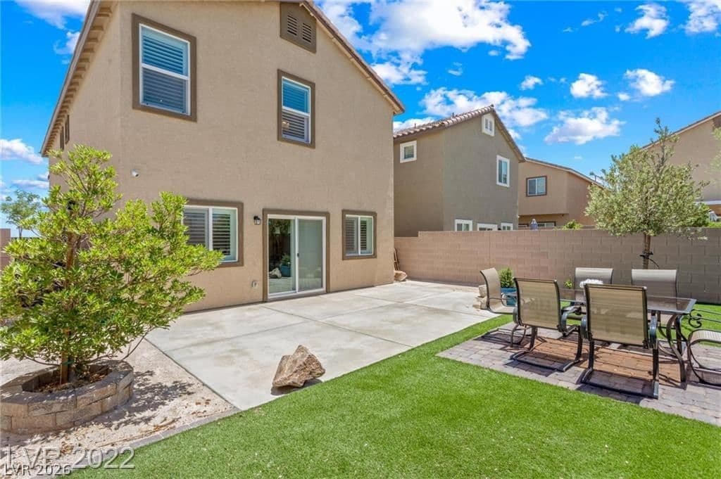 9161 Rolling Sky Drive photo 3