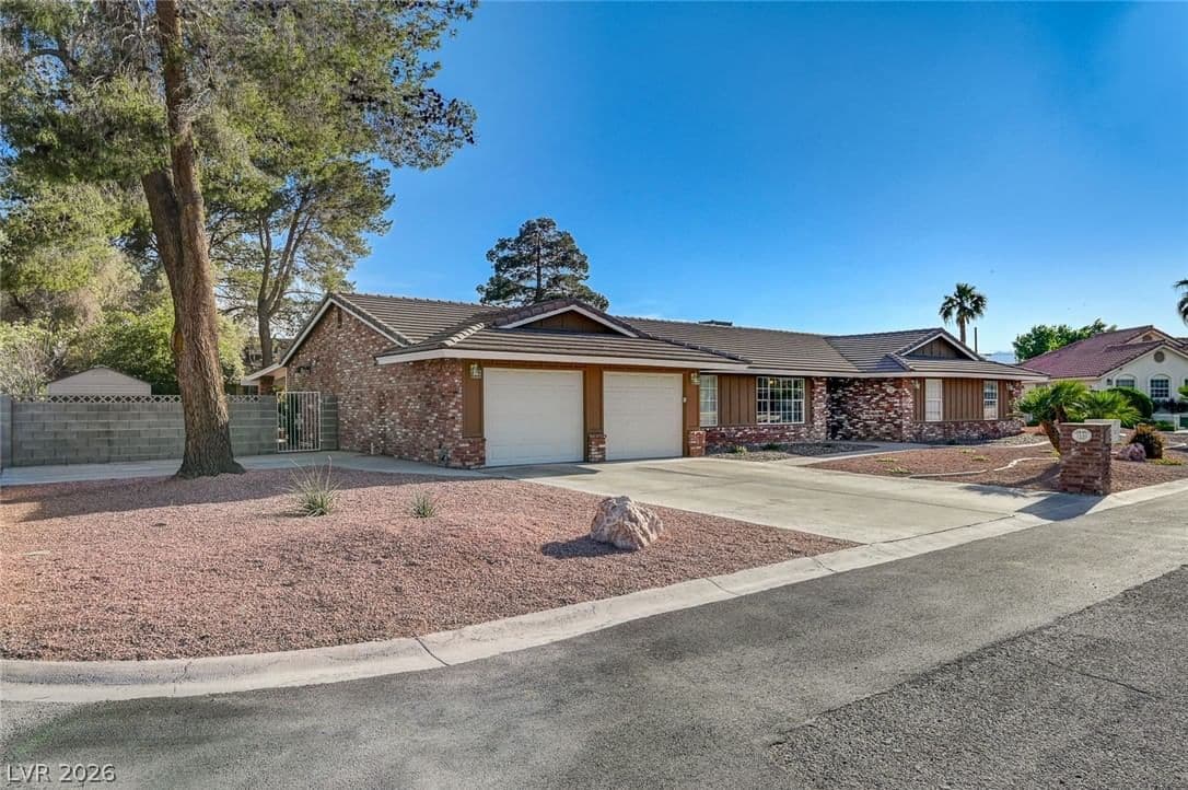 7145 Rogers Street photo 2
