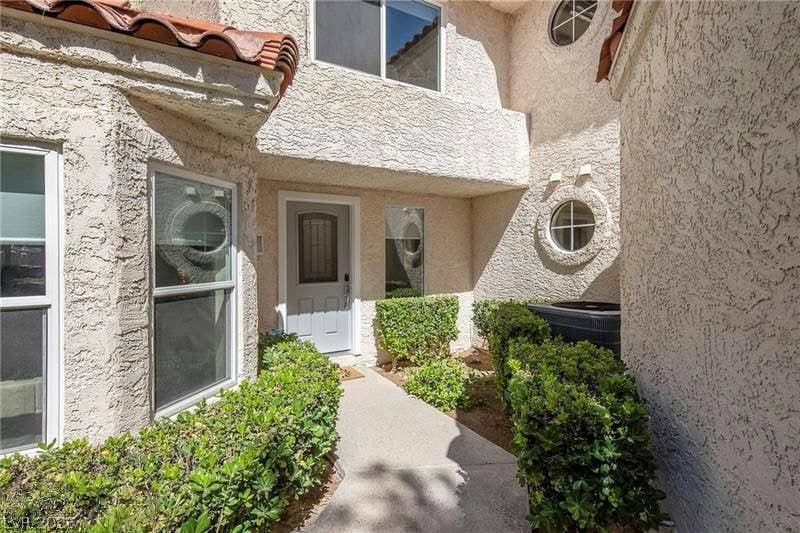 7044 Bright Springs Court photo 3