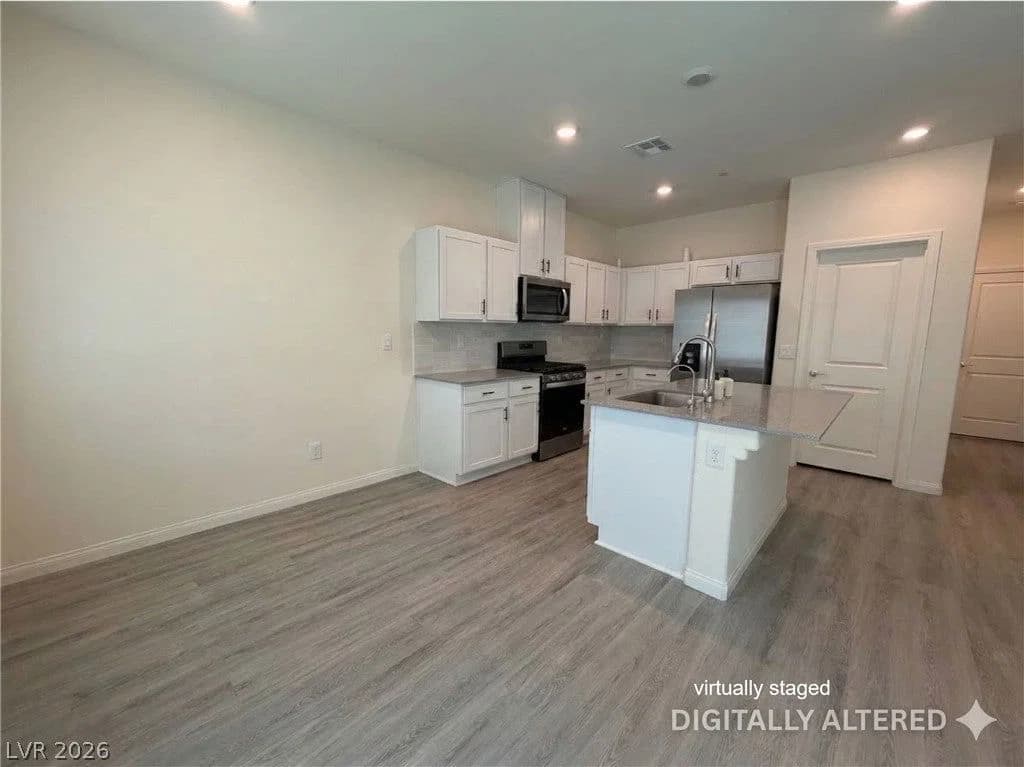 9915 Cobalt Cliffs Street photo 4