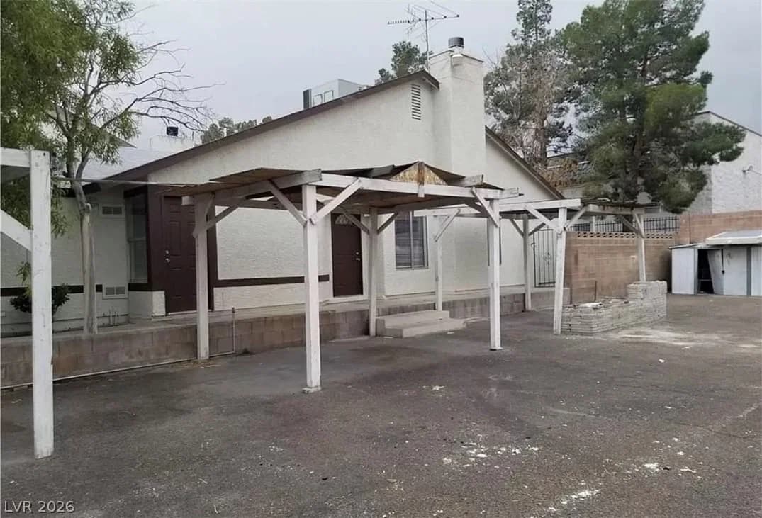 1936 ST Lawrence Drive photo 5