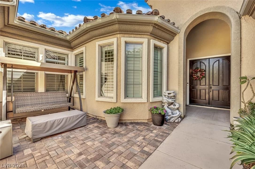 2736 Liberation Drive photo 5