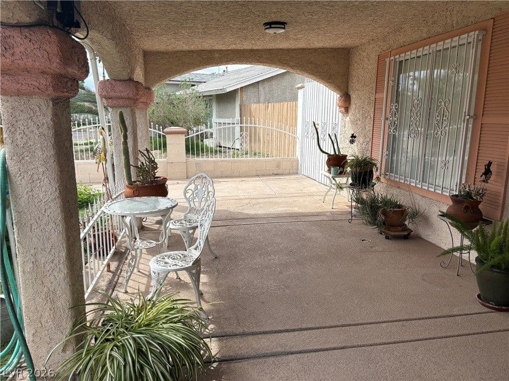 93 Vallejo Avenue photo 3