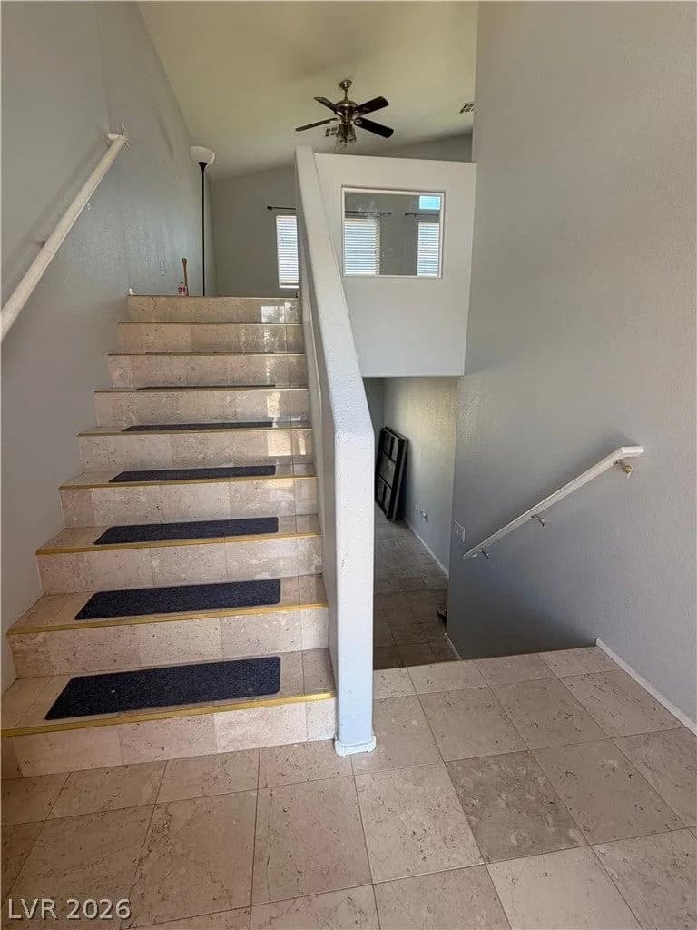 9226 Red Currant Avenue photo 3