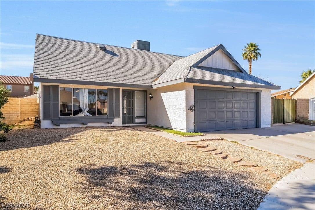 4733 Castle Rock Court photo 3