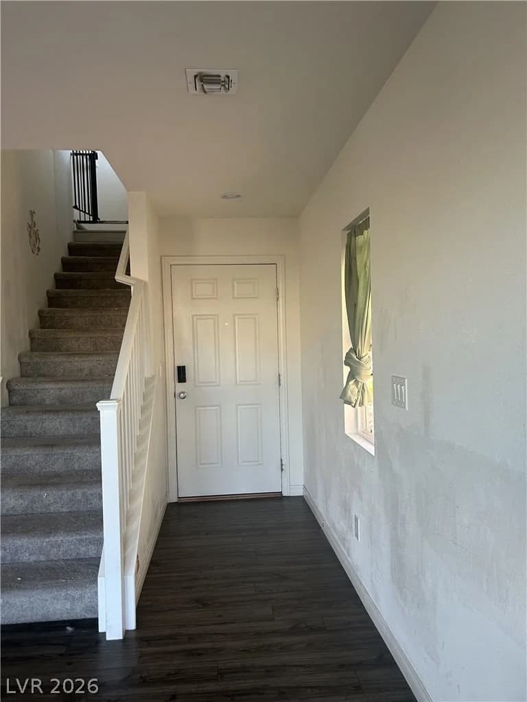 10638 Adobe Ranch Street photo 5