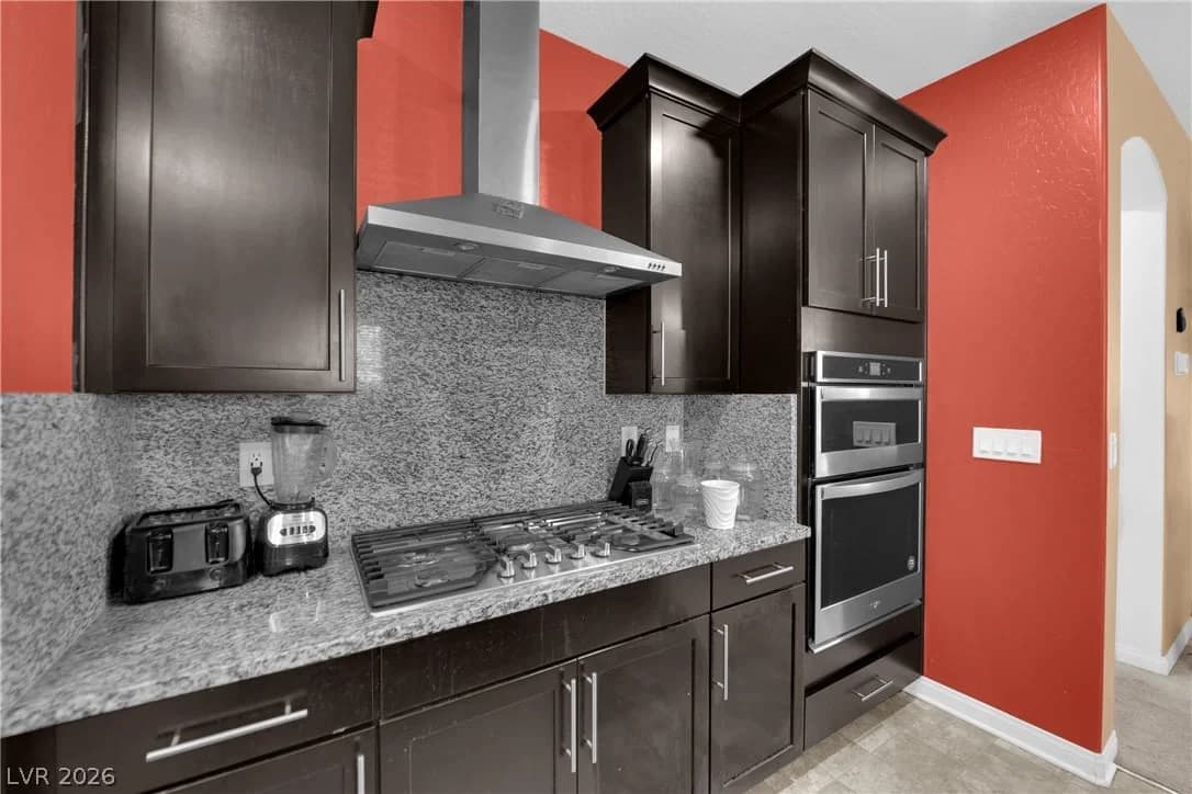 6333 Voss Street photo 4