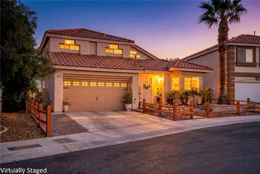 8765 Raindrop Canyon Avenue