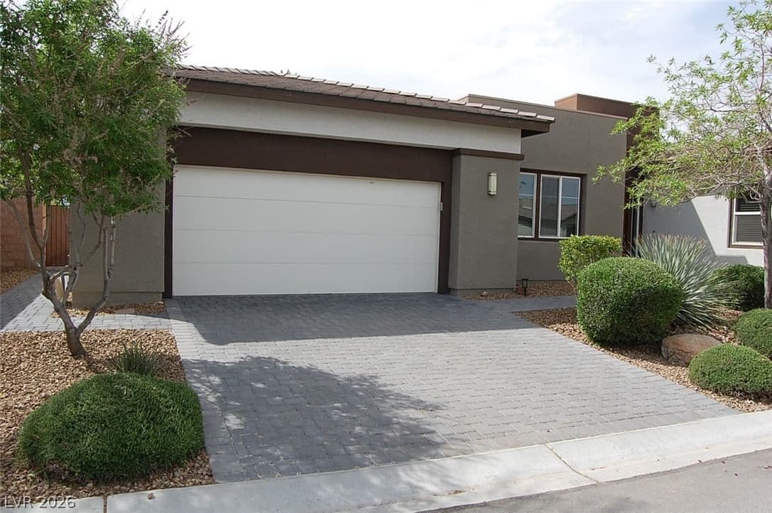 4991 Beacon Ridge Drive