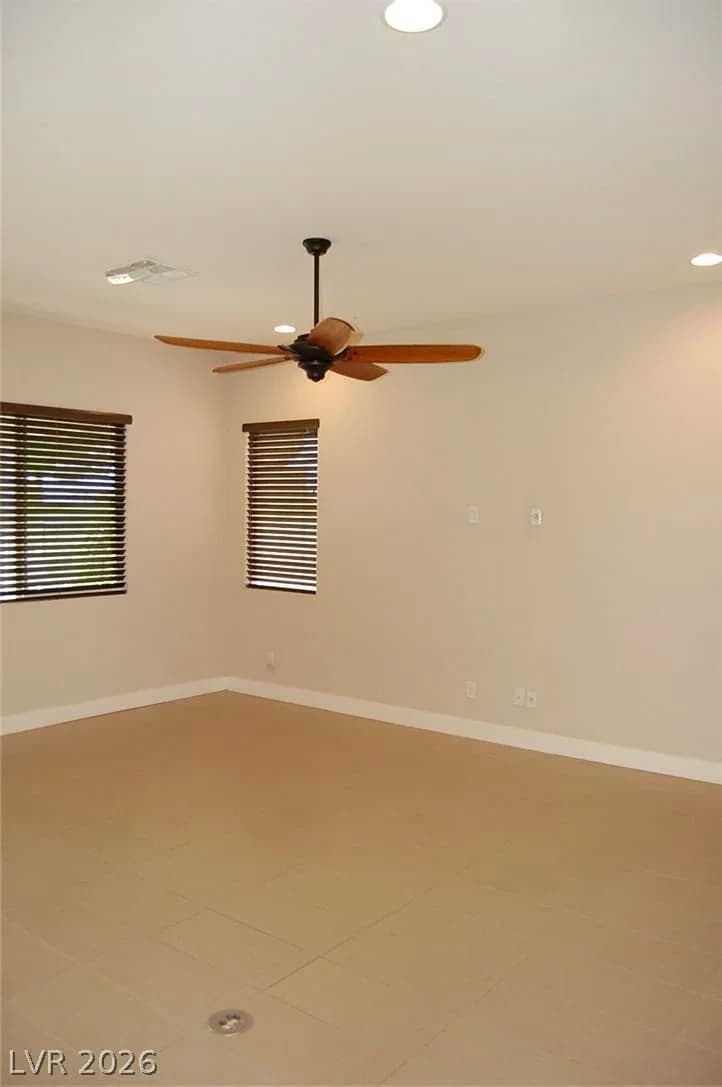 4991 Beacon Ridge Drive photo 4