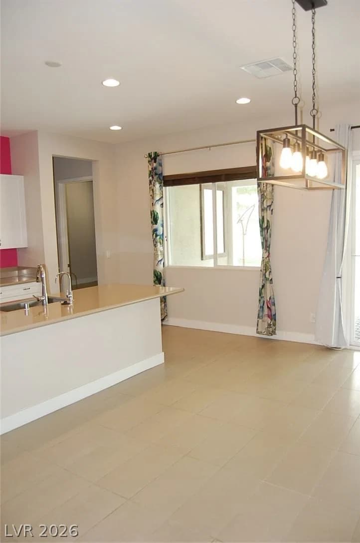 4991 Beacon Ridge Drive photo 5