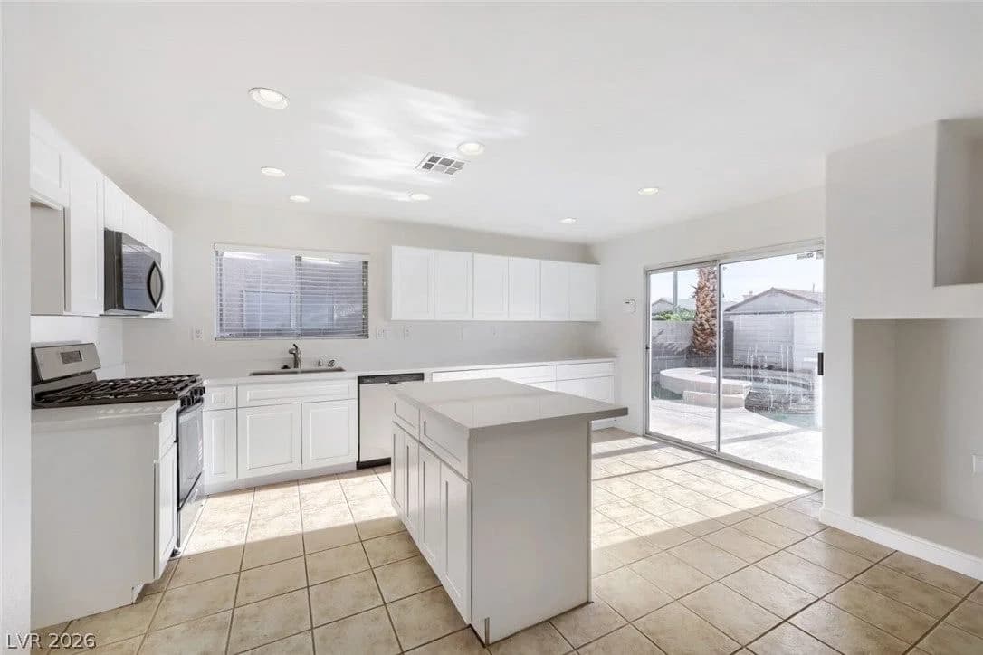 9034 Dulcimer Lane photo 4