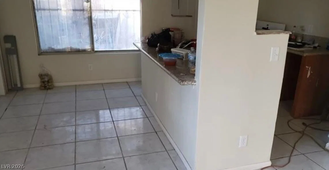 3711 Southern Light Drive photo 2