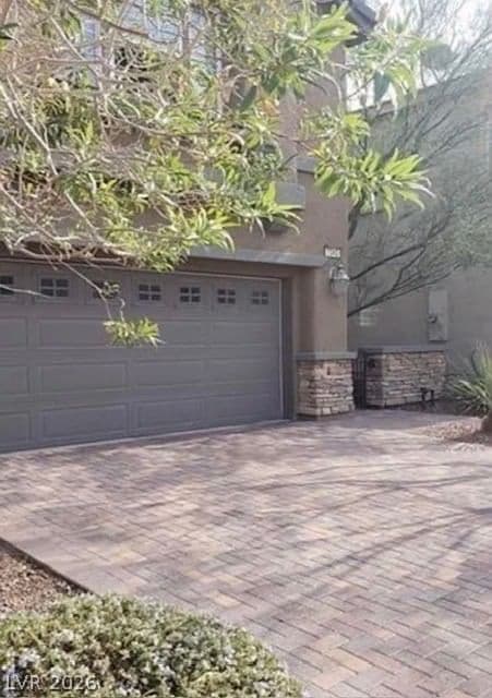 7342 Tanglewood Park Street photo 2