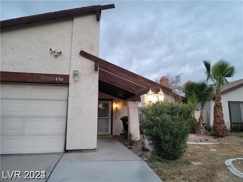 4766 Mojave Road